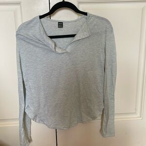 gray long sleeve
